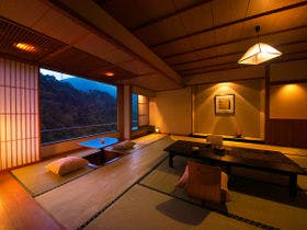 ２つの絶景露天風呂が自慢の老舗宿　会津芦ノ牧温泉　大川荘