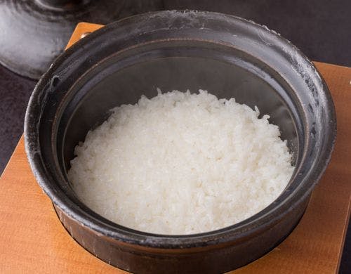 北海道直送ゆめぴりか。釜炊き焚きたて