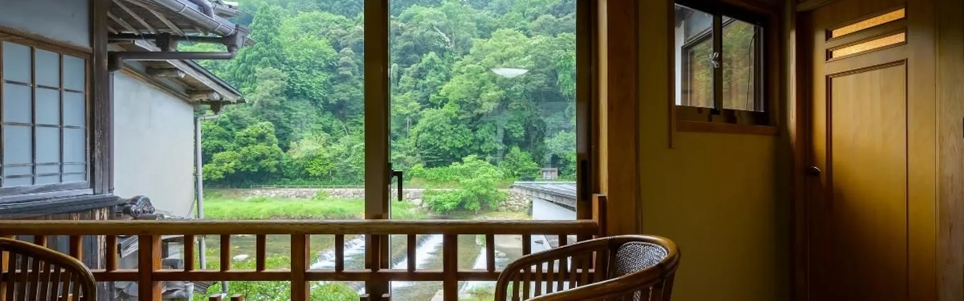 旅館 大橋
