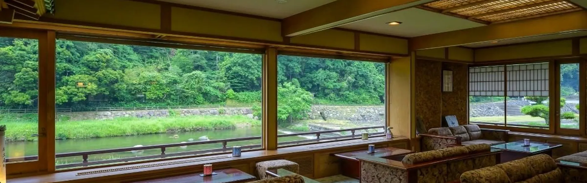 旅館 大橋