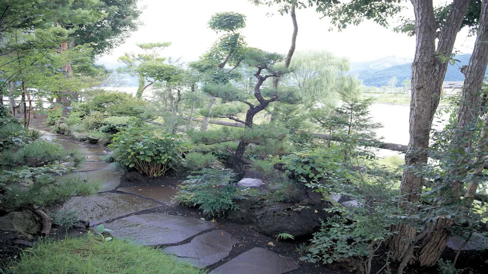 Wakakusa no Yado Maruei