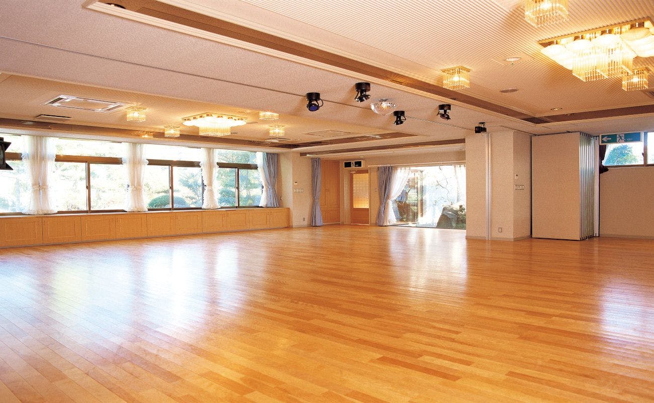 若草の宿　丸栄