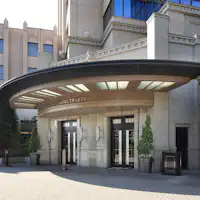 ทางเข้าโรงแรม