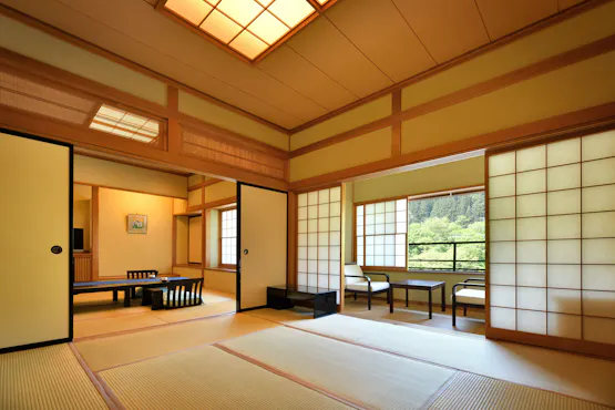 【客室】源泉かけ流し内湯付客室|8帖+8帖