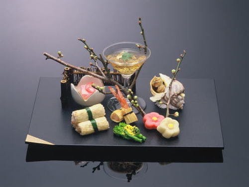 当館の最高ランク懐石料理【藤龍】