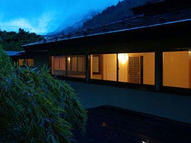 藤龍館