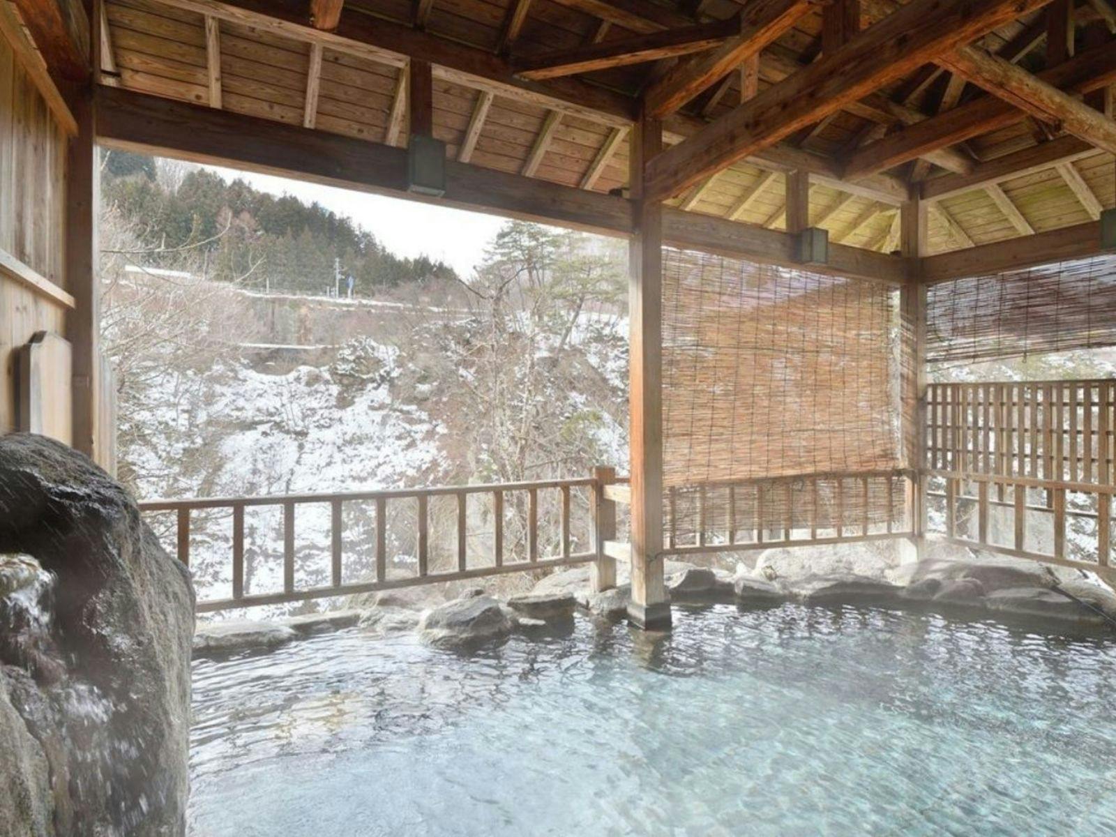 藤龍館