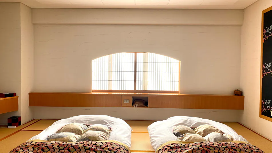 "Yuzashiki of Four Seasons" Musashino Annex