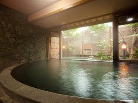 由布院温泉　湯布院　山灯館