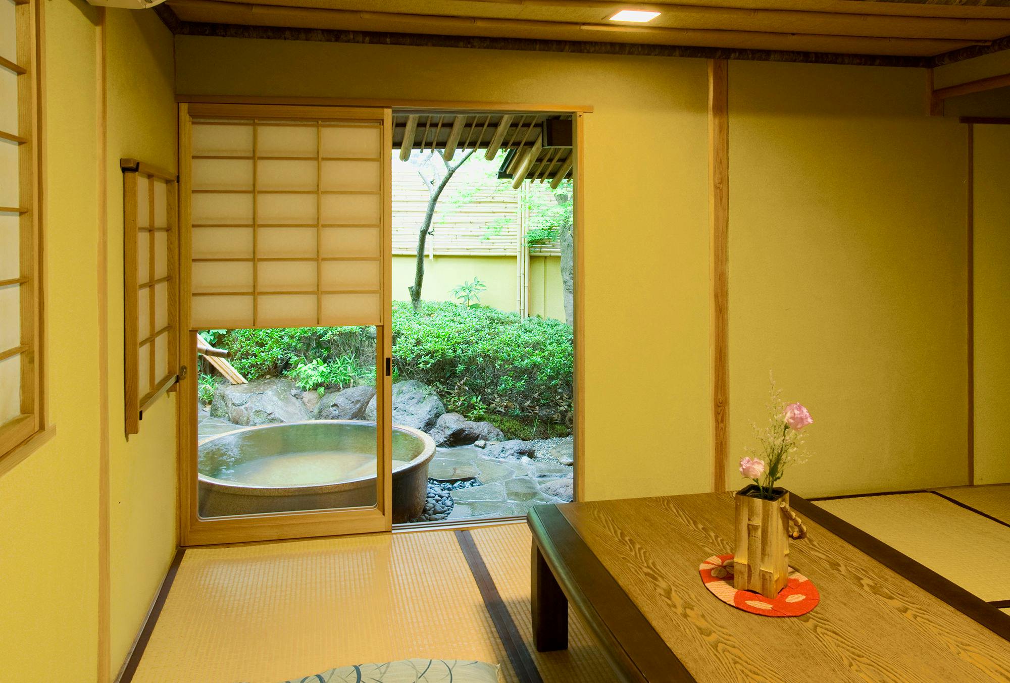 湯布院　山灯館