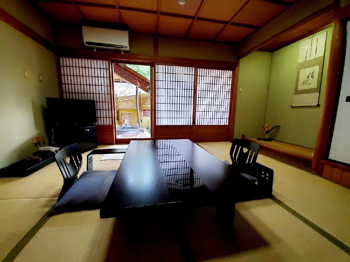 湯布院　山灯館