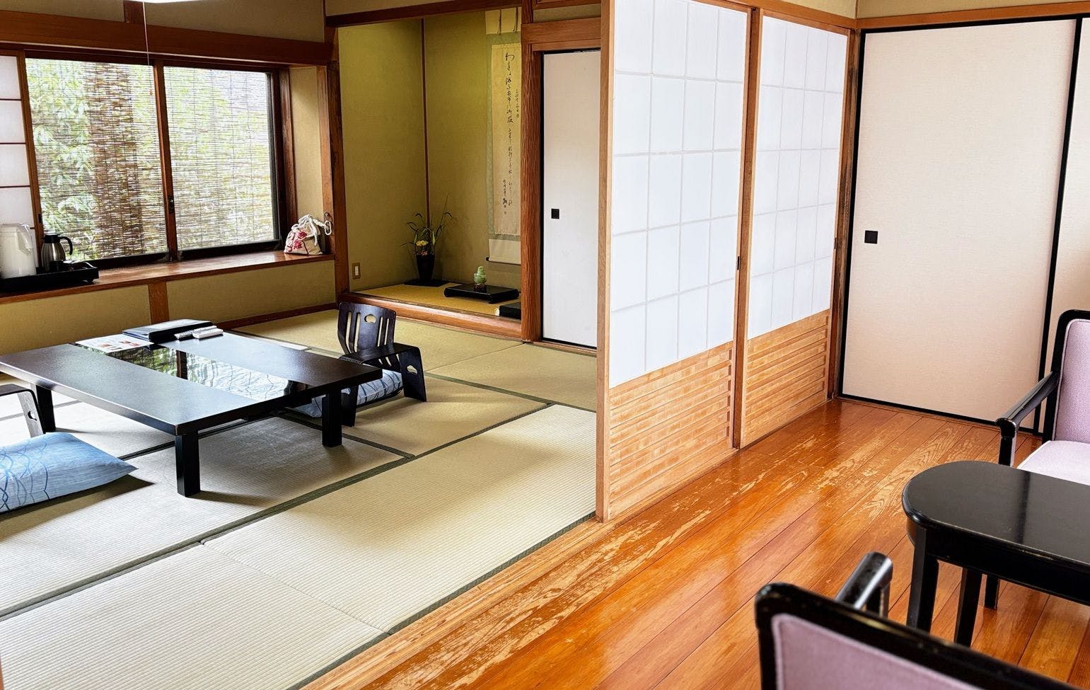 ชั้น 2 ห้องสไตล์ญี่ปุ่น ขนาด 10 เสื่อทาทามิ