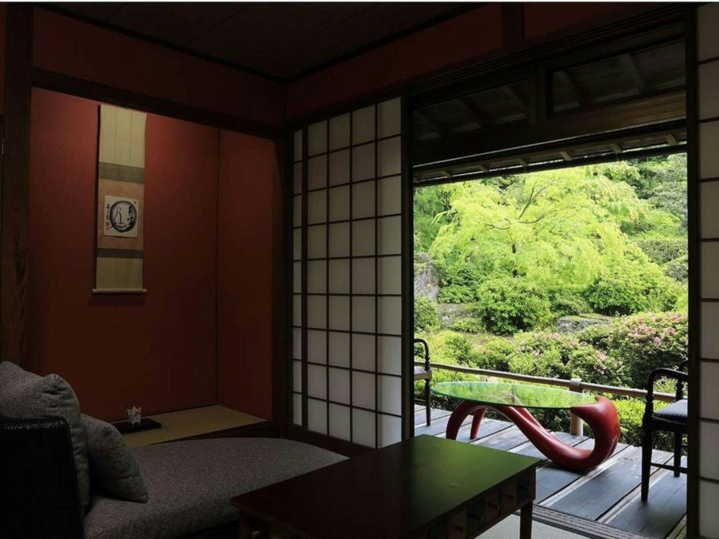 湯宿　草菴