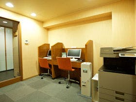 庭のホテル　東京