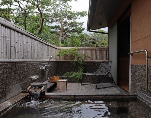 臥龍梅213露天風呂