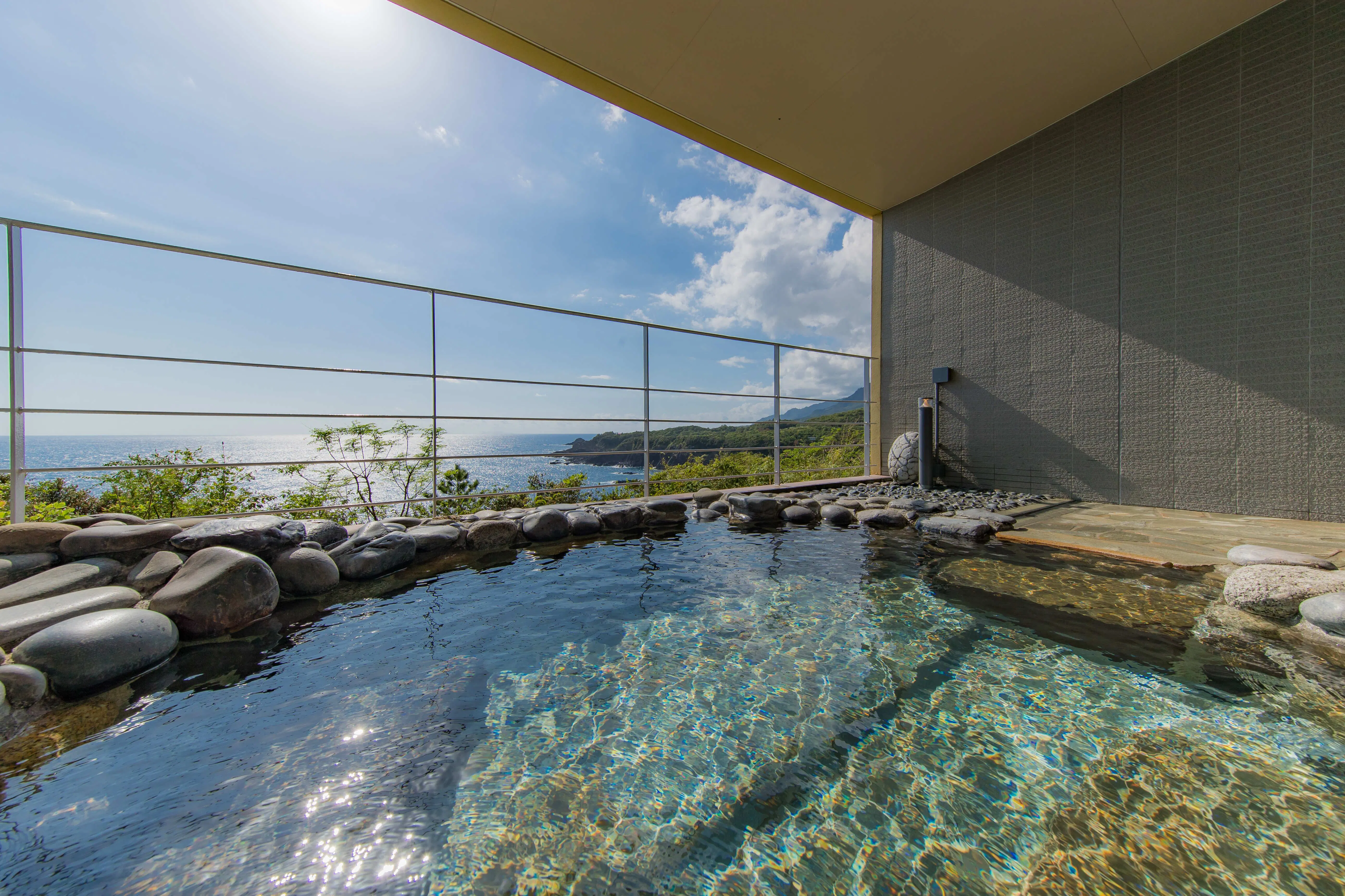 samana hotel Yakushima