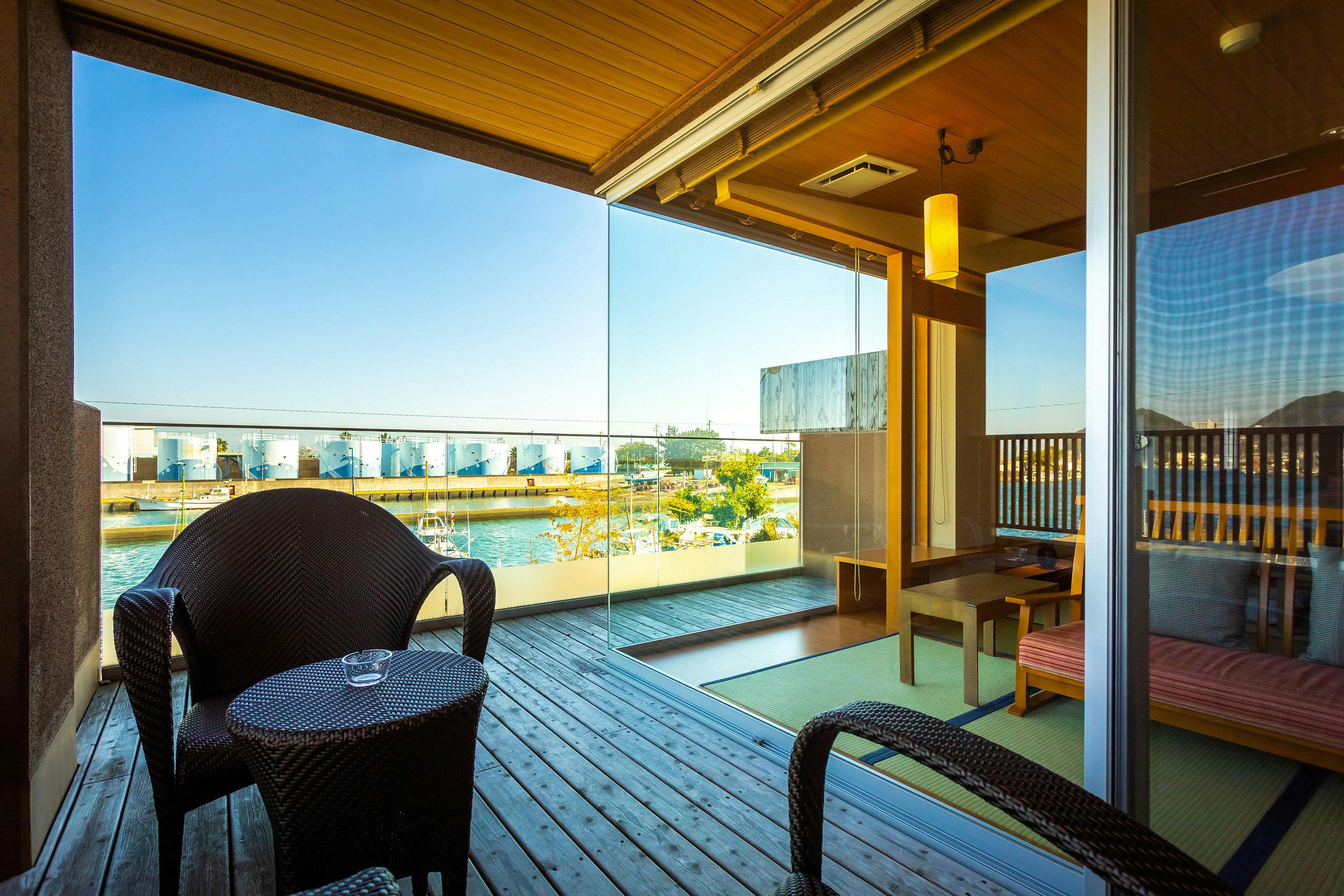 Cタイプ　本館2階　銭洲　テラス