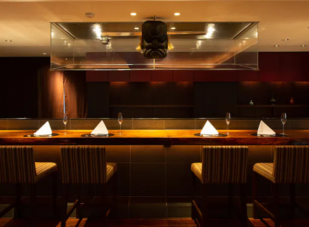 kamajin”kitchen&bar”カウンター席