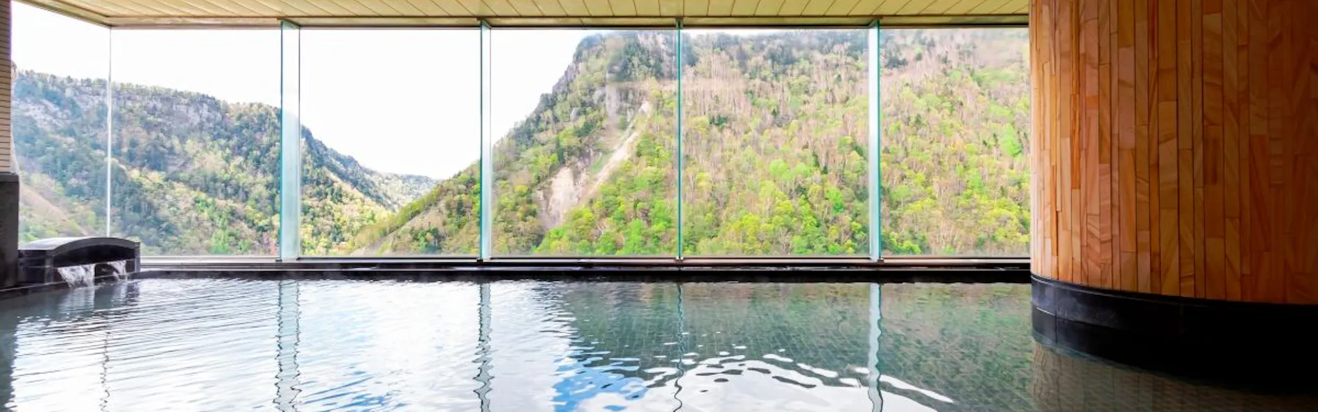 ホテル大雪 ONSEN & CANYON RESORT