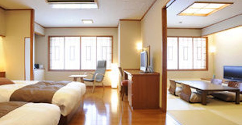 禁煙 和洋室 和モダン 雪ほたる 50平米の和洋室 早割14 禁煙 和モダンフロア 雪ほたる 四季の旬を楽しむ創作和食 ほたる 膳プラン 層雲峡温泉 ホテル大雪 一休 Com