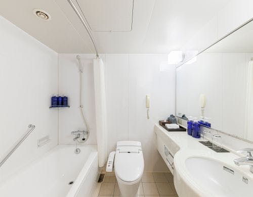 スタジオ・1ベッドルーム　バスルーム