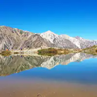 八方リフトから徒歩90分の八方池