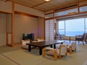 加賀屋グループ　虹と海