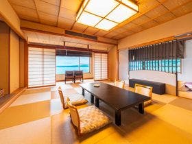 加賀屋グループ　虹と海