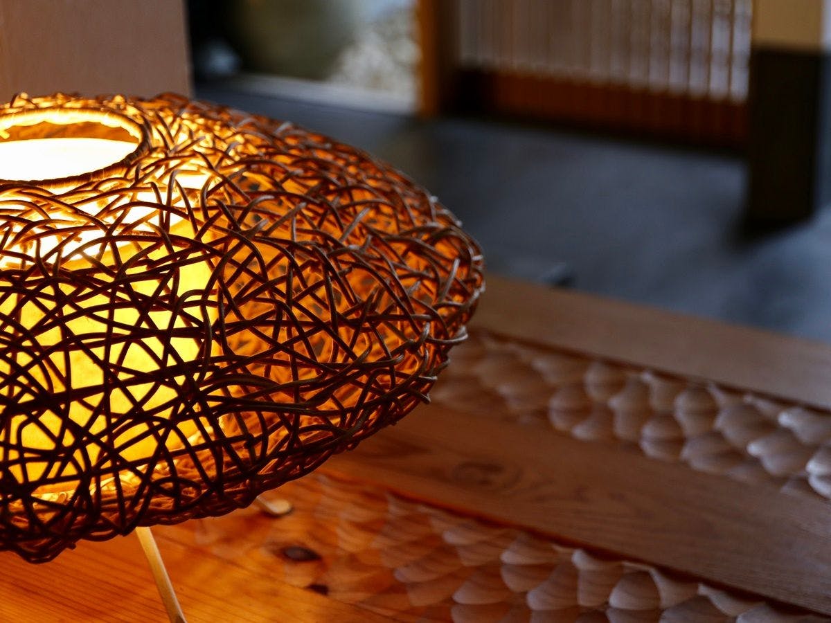 *エントランス（照明）