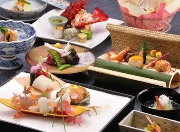 春の創作懐石料理(一例)