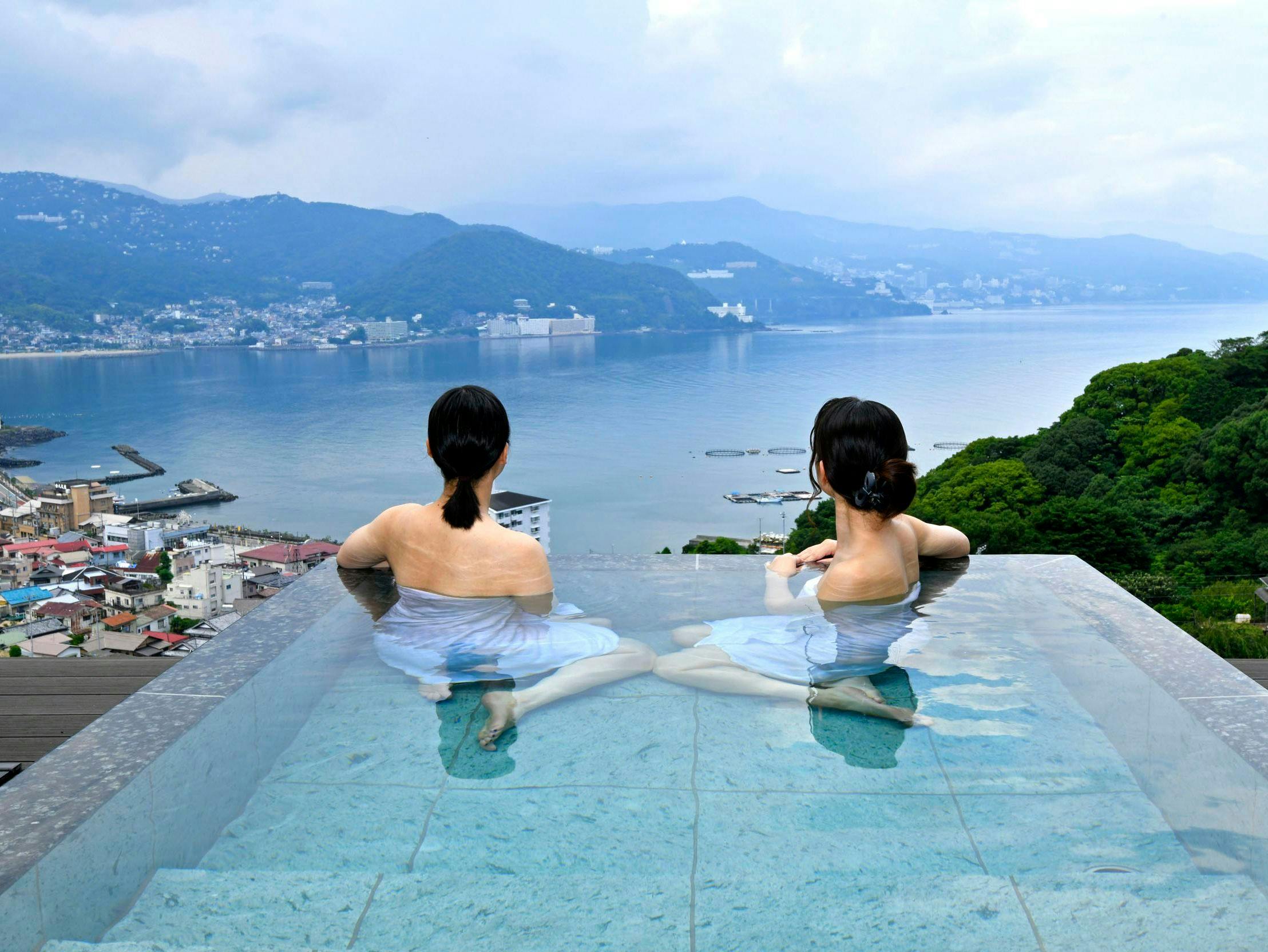 時間を旅する宿　海のはな