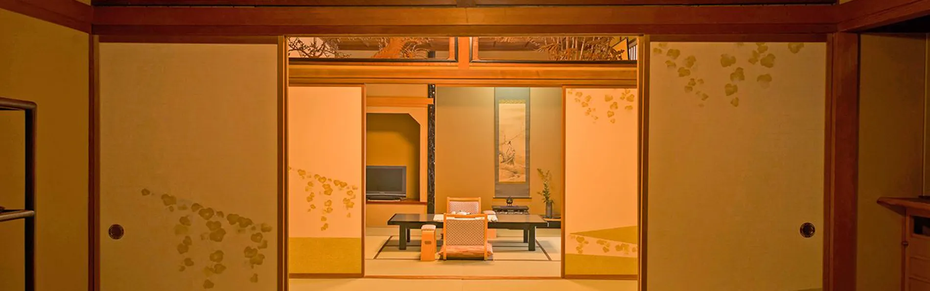 伝統旅館のぬくもり 灰屋