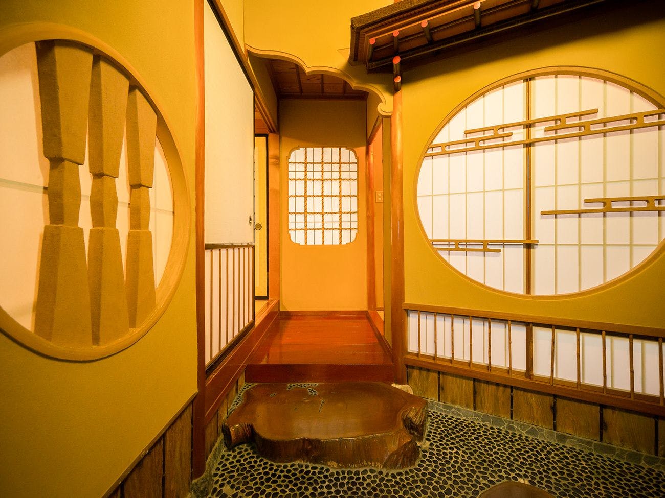 伝統旅館のぬくもり 灰屋