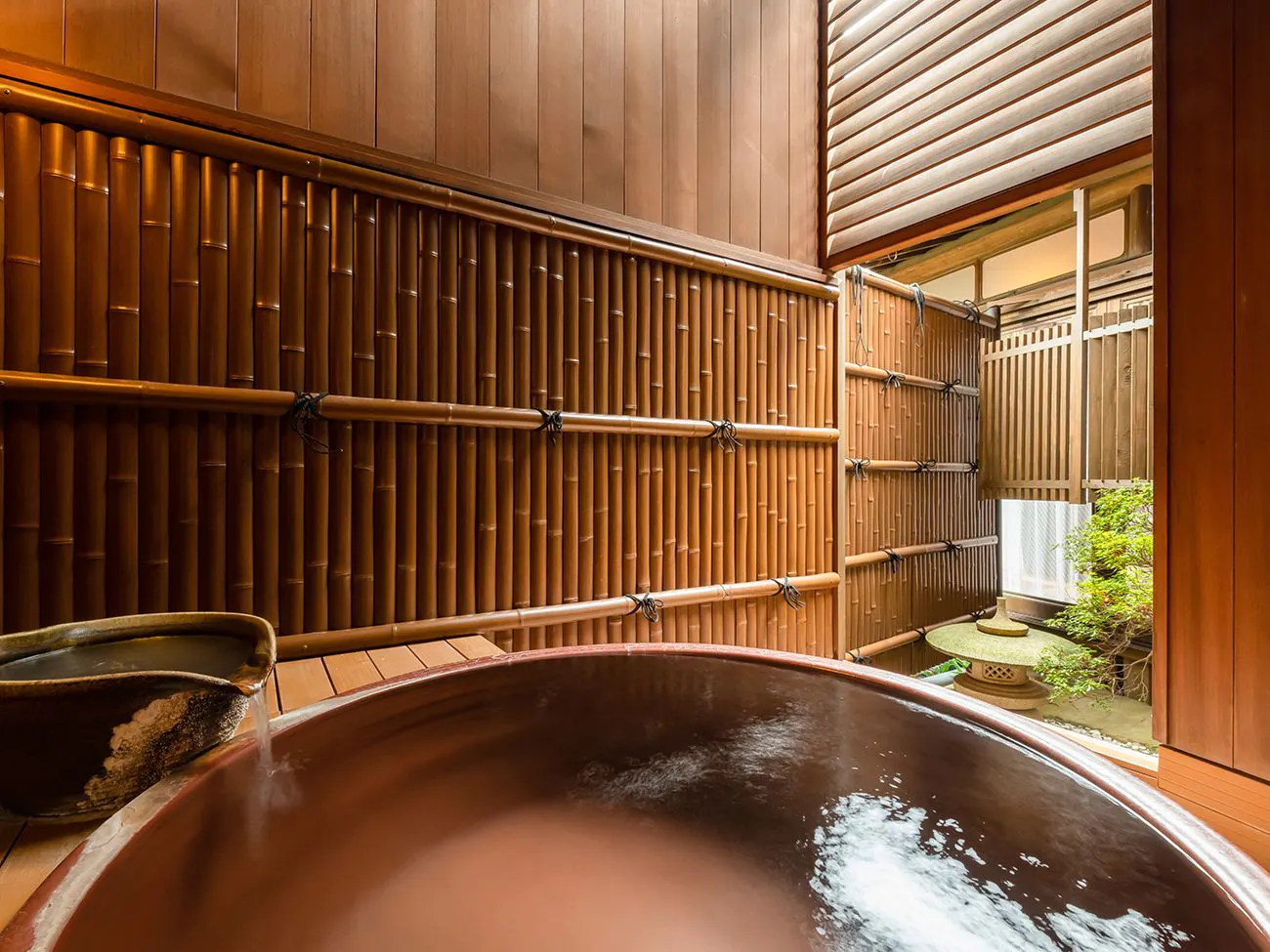 伝統旅館のぬくもり 灰屋