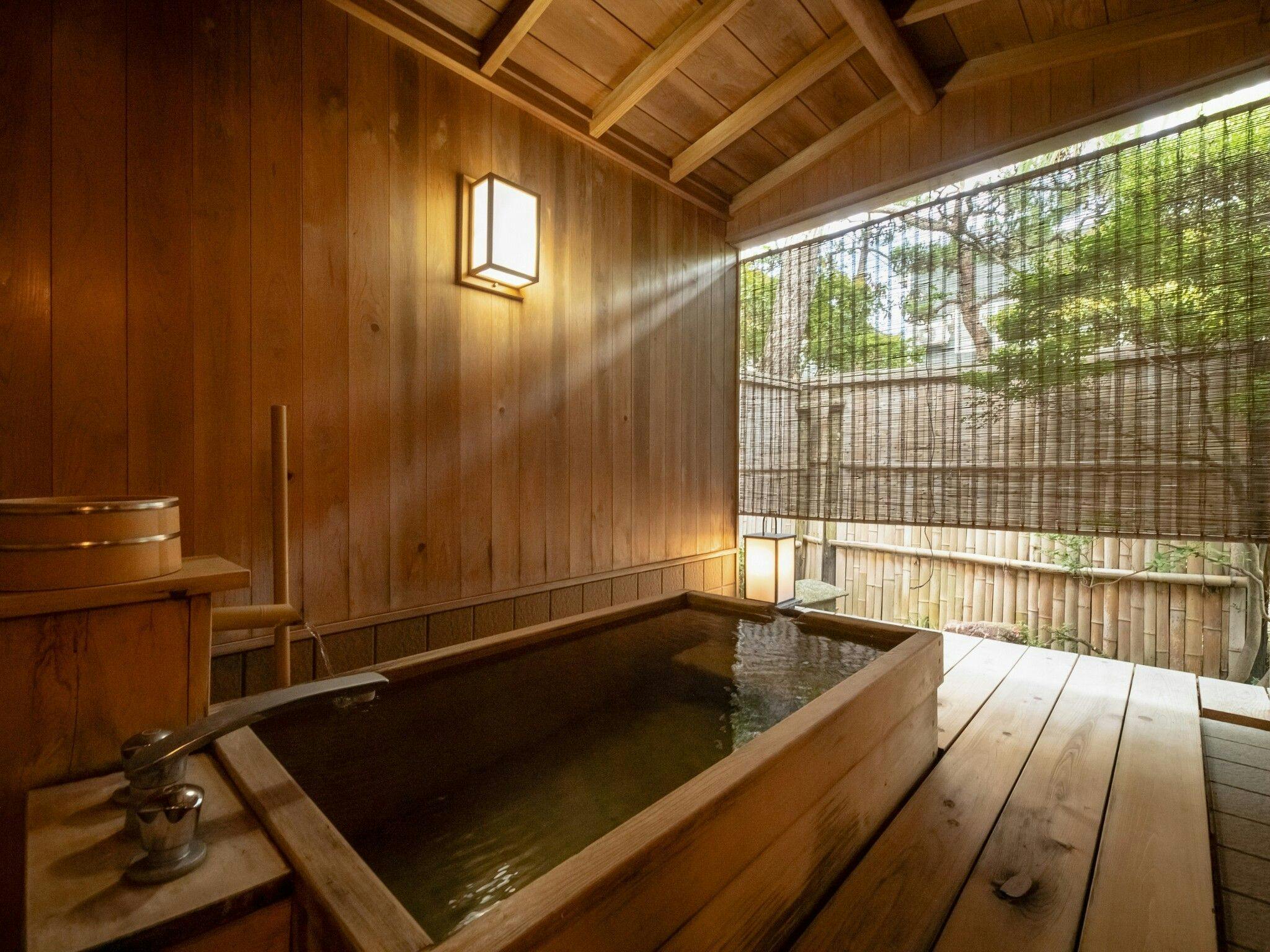 伝統旅館のぬくもり 灰屋