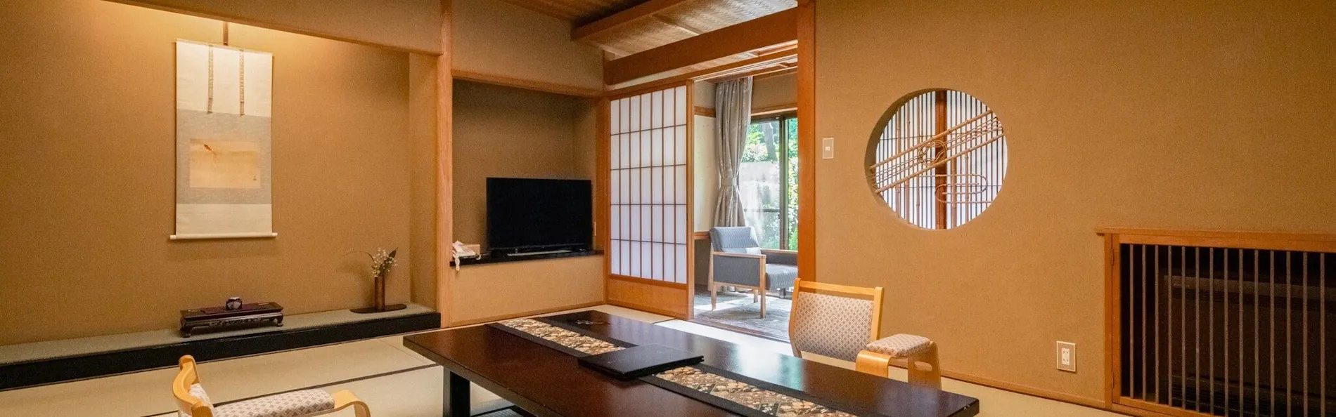 伝統旅館のぬくもり 灰屋