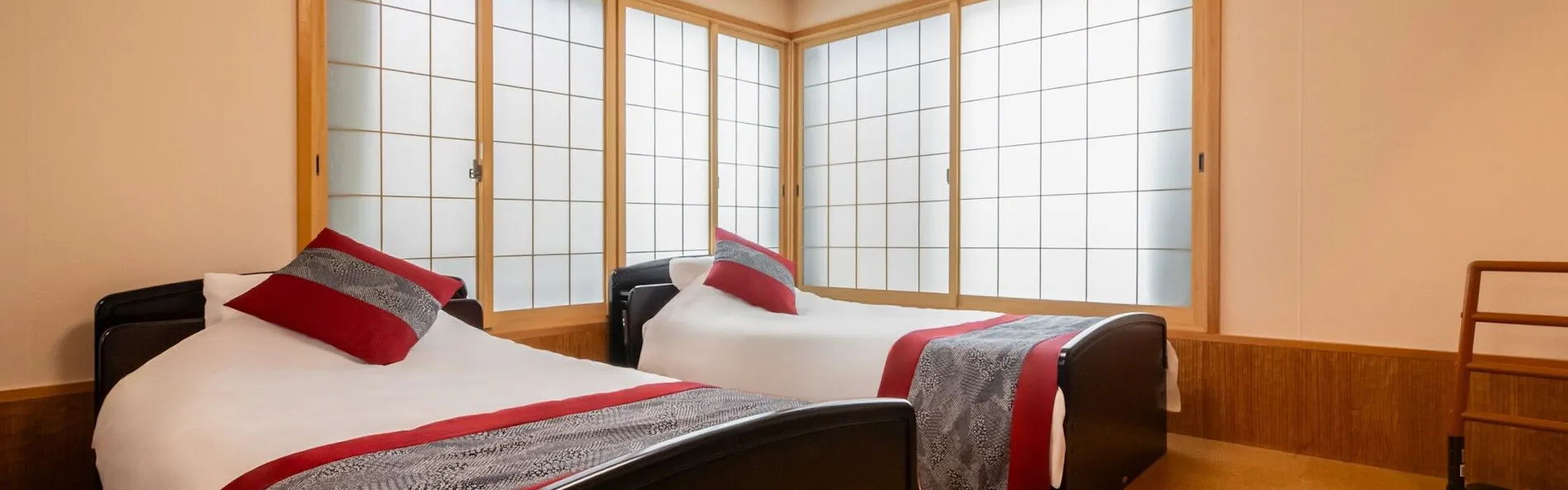 伝統旅館のぬくもり 灰屋