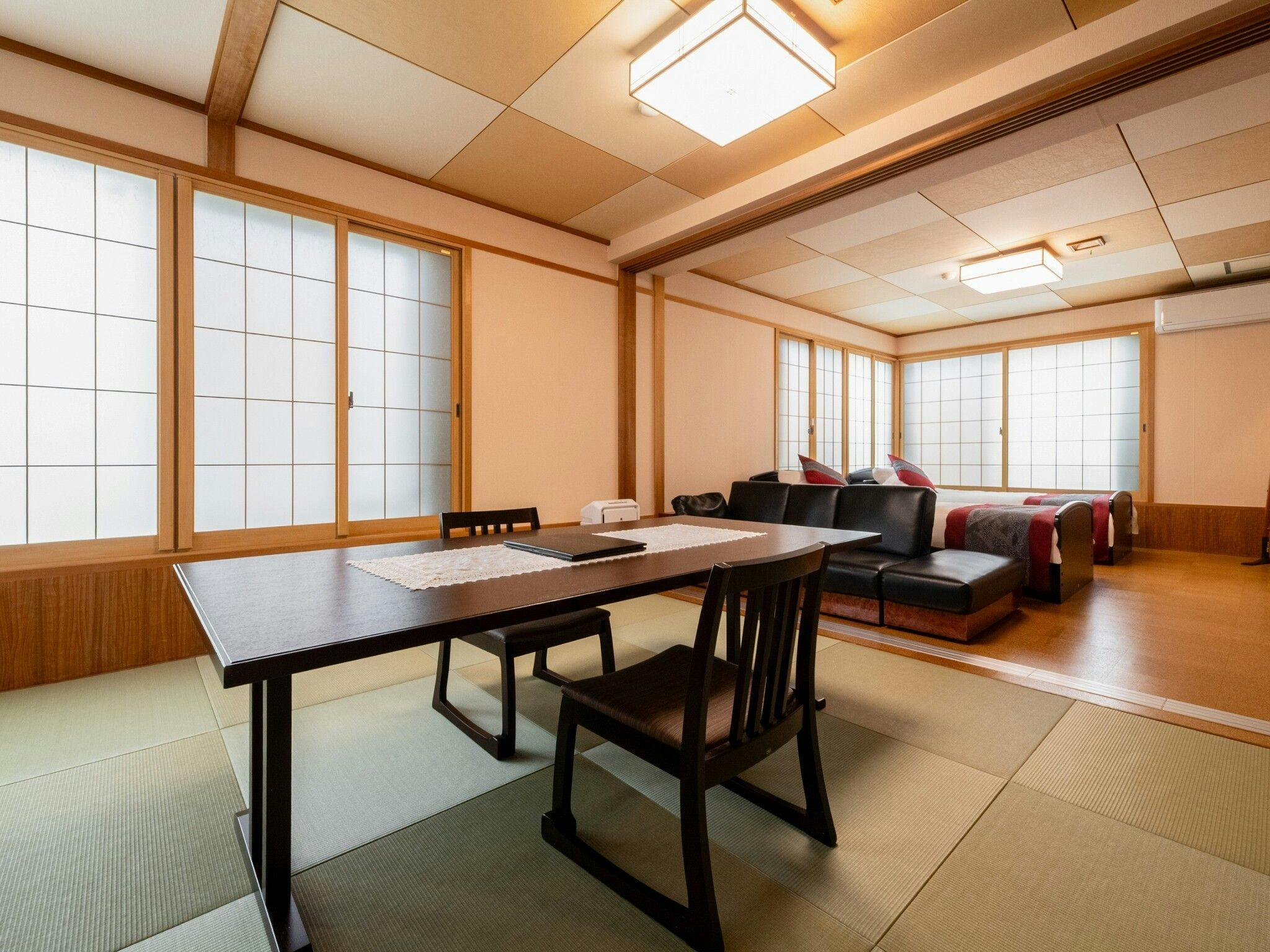 伝統旅館のぬくもり 灰屋
