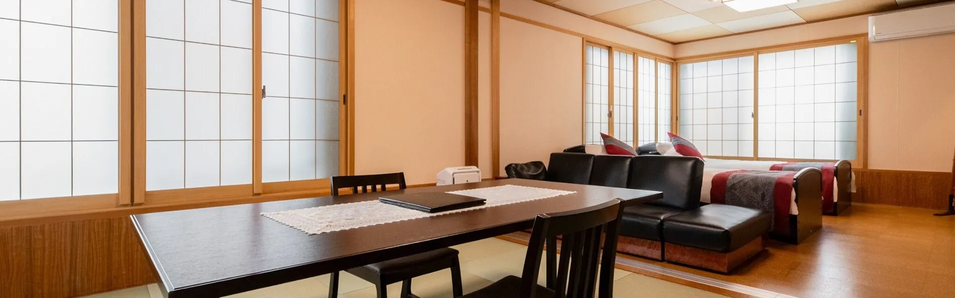 伝統旅館のぬくもり 灰屋