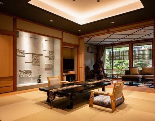 【庭園付離れ松風庵：曲水】客室露天風呂付