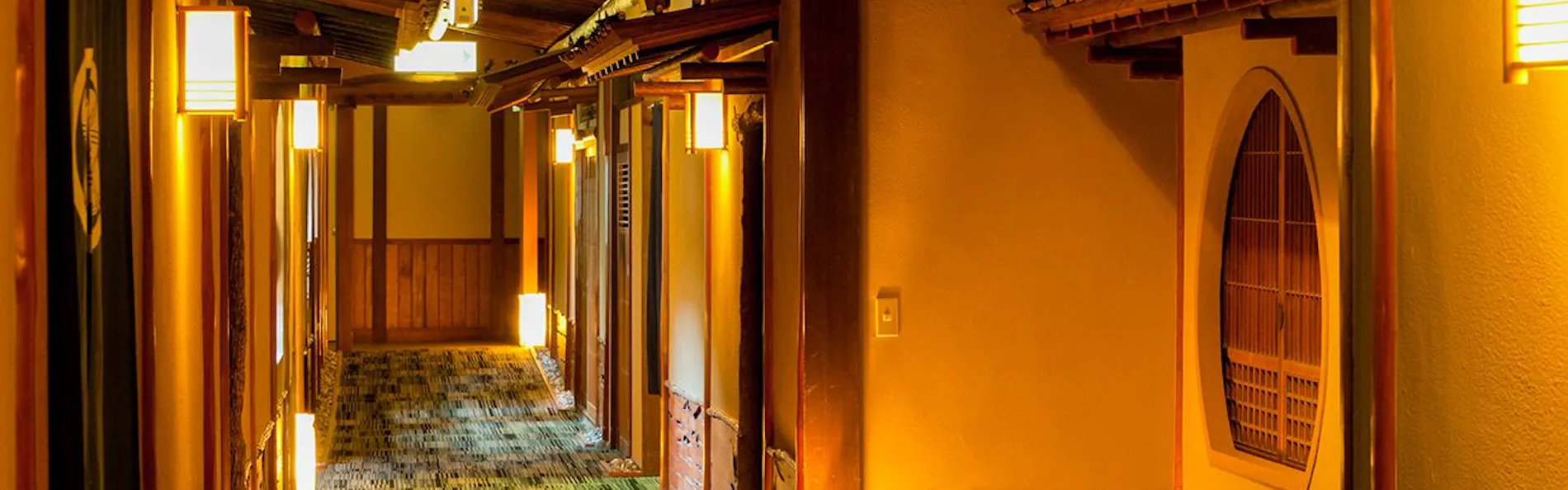 伝統旅館のぬくもり 灰屋