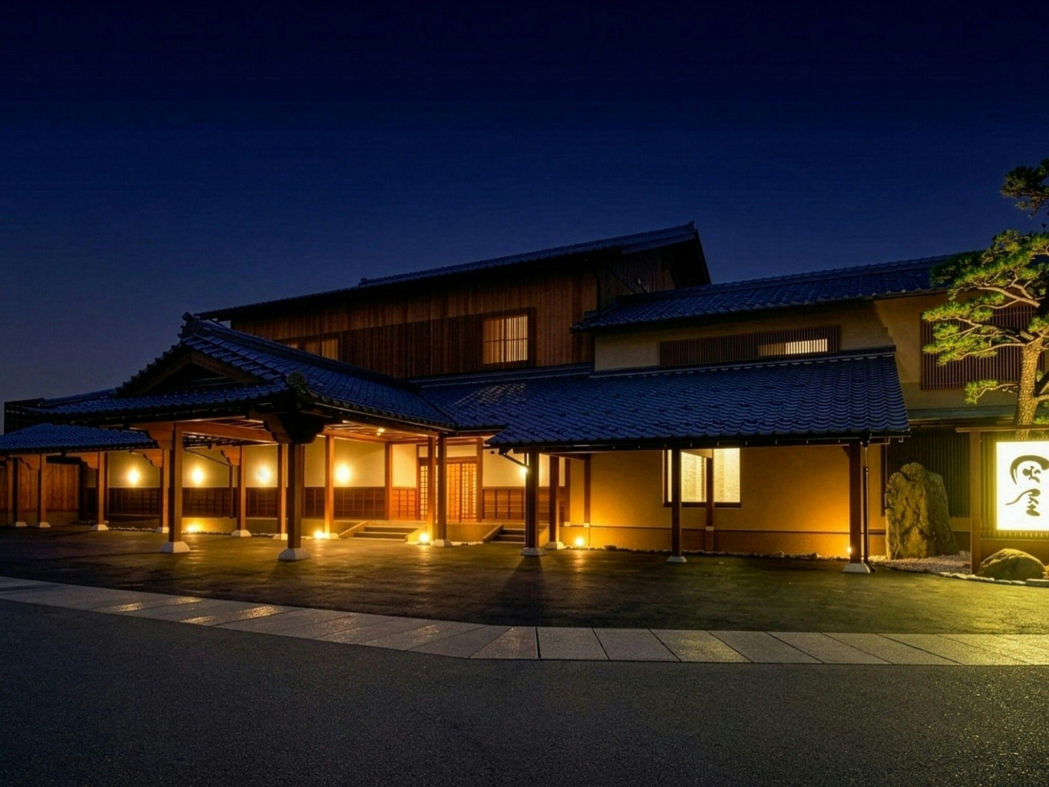 伝統旅館のぬくもり 灰屋