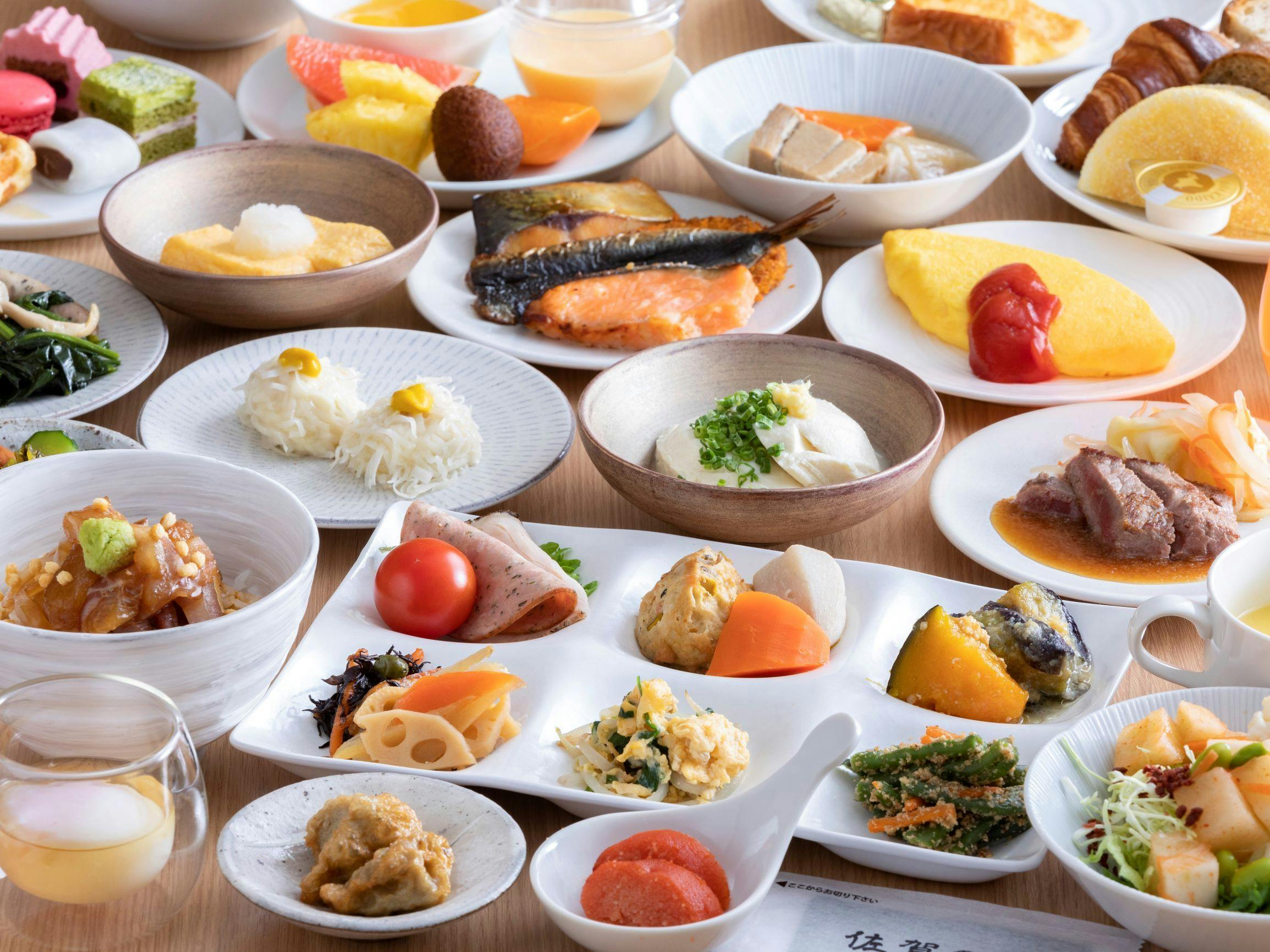 唐津シーサイドホテル 東館泊 東館月波楼で和洋こだわり料理とスイーツが食べ放題 夕食 朝食月波楼バイキングプラン 東館 デラックスダブル 宿泊予約は 一休 Com