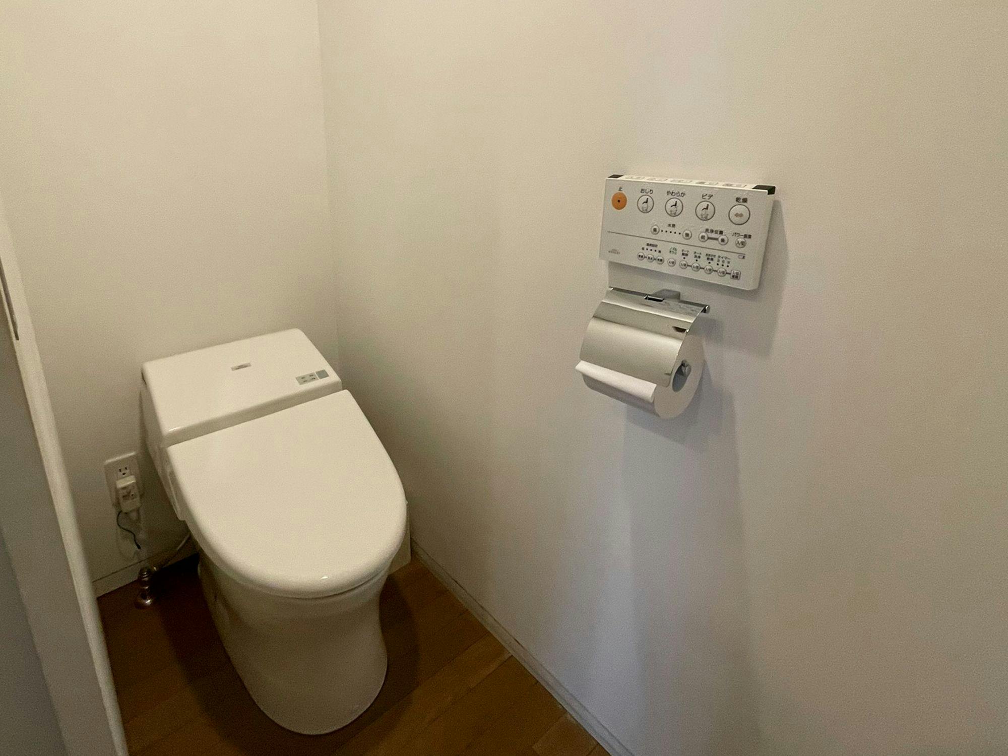 客室トイレ。