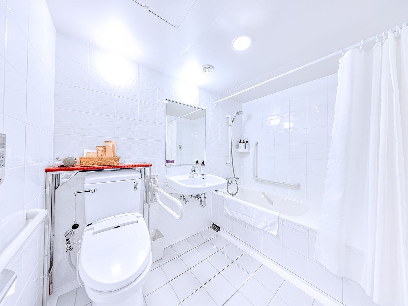 バスルーム（バリアフリー）