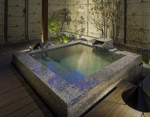 「あかがね」露天風呂