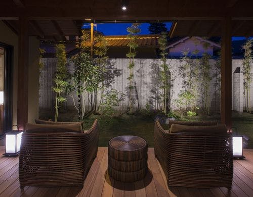 「あかがね」テラス