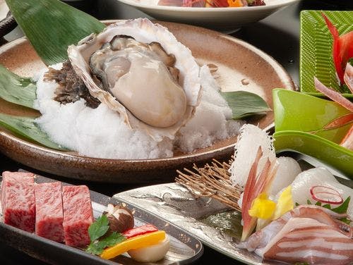 山陰産岩牡蠣・白いか造り+A5ランク牛会席