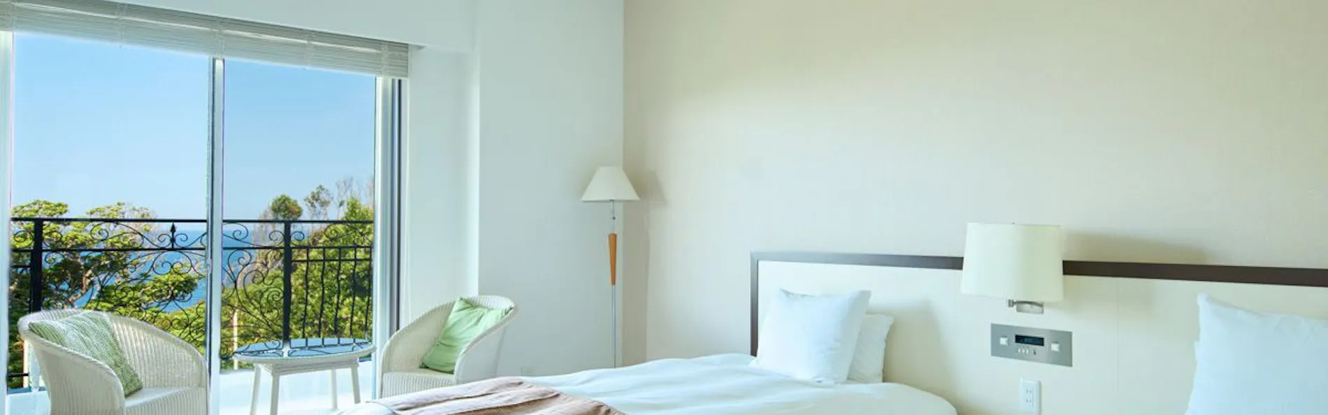 HOTEL HOLISTIC RESORT