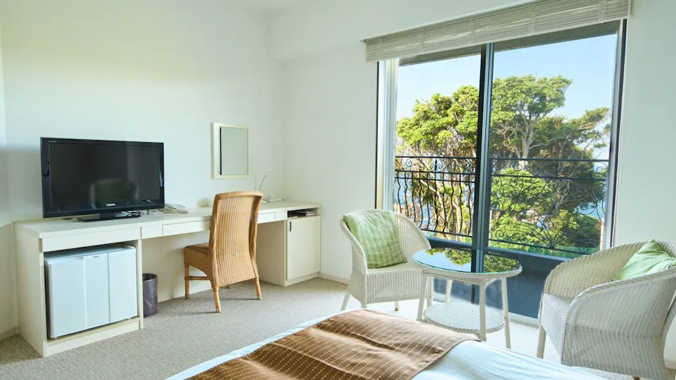 HOTEL HOLISTIC RESORT